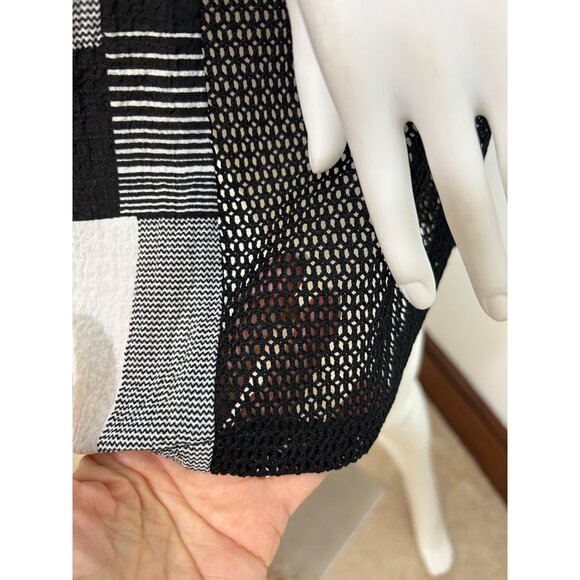 Damee Tunic Top XL Black White Checkered Mesh Inserts Collar Long Sleeve Button - Picture 16 of 16